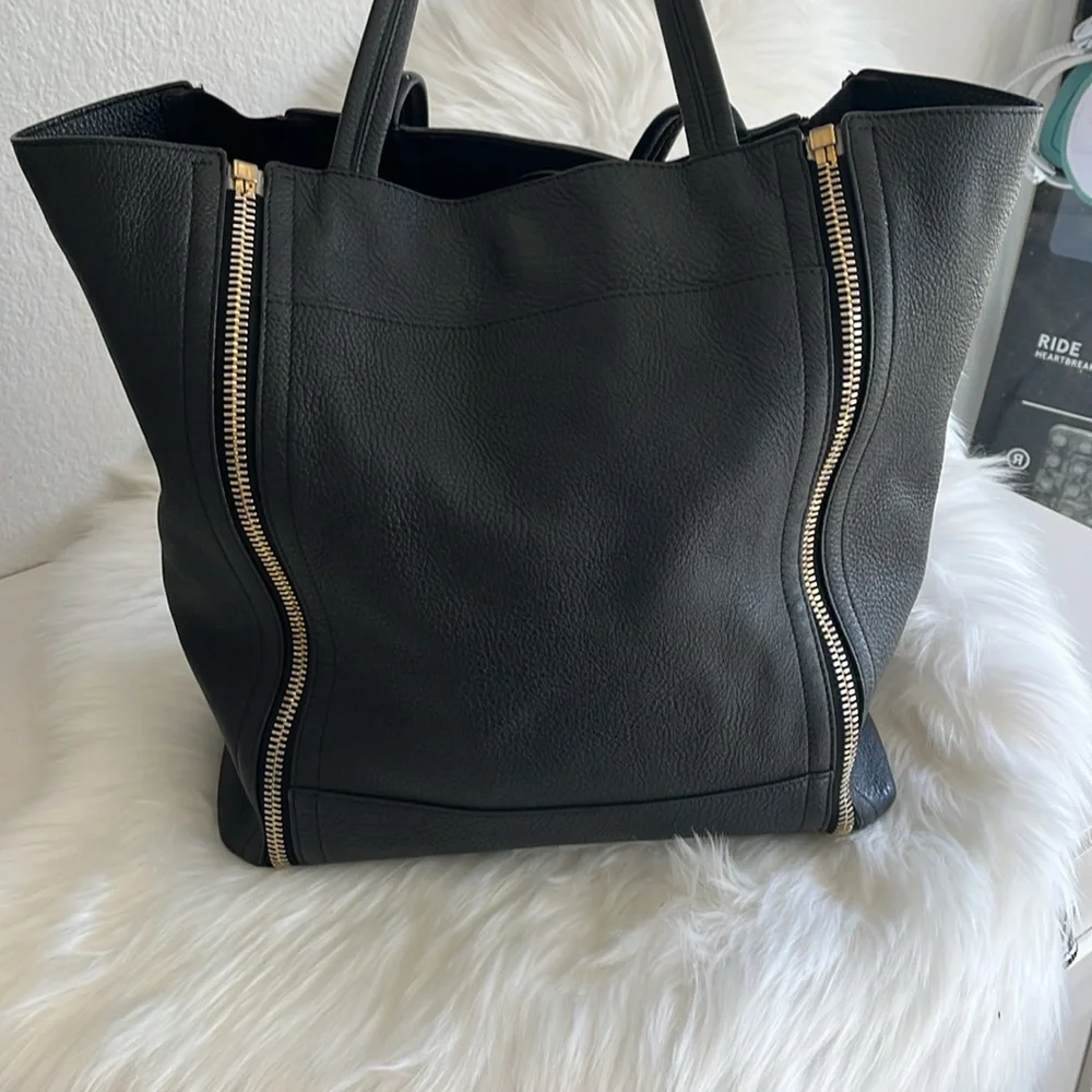 SALVATORE FERRAGAMO GANCINI SUZANNE TOTE PEBBLED LEATHER SHOULDER HANDBAG - Picture 3 of 12